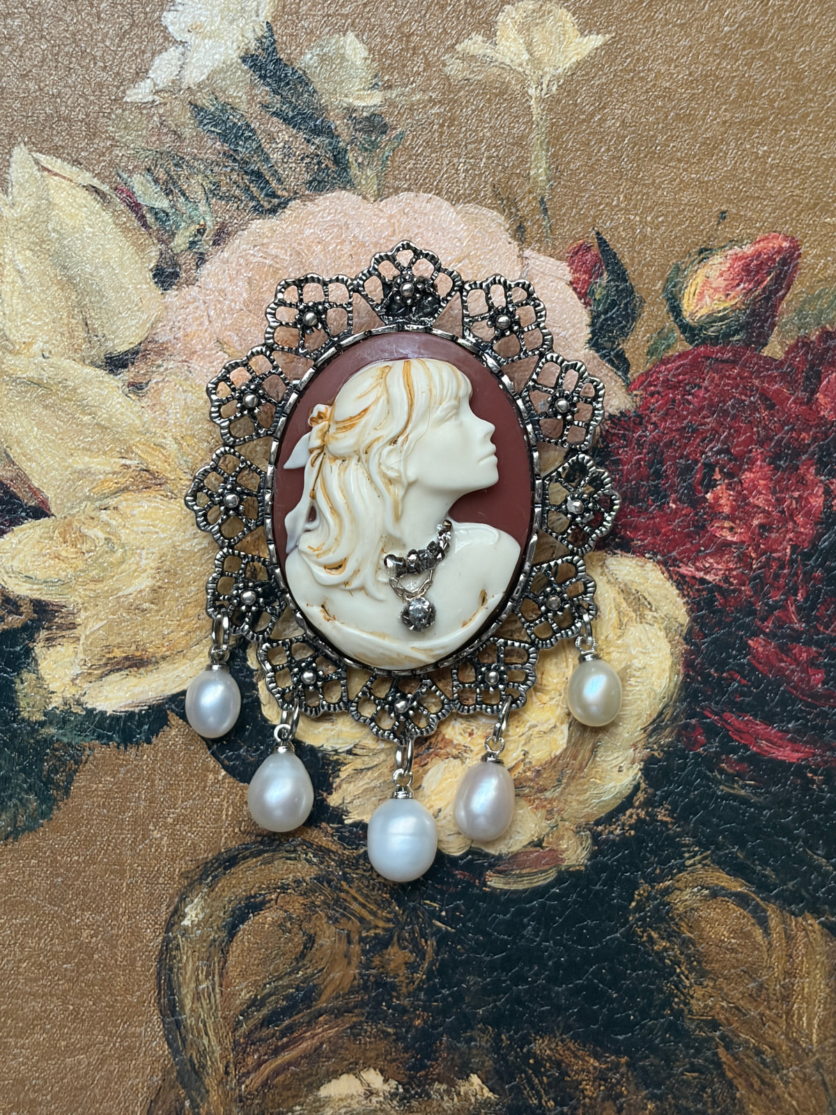 House of Lorne Victorian cameo brooch with five freshwater pearl drops and ornate filigree frame